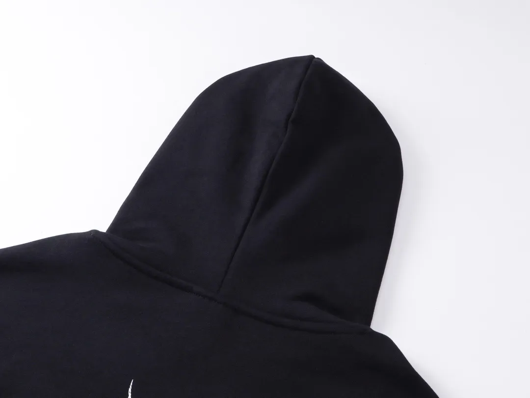 【 . Quality】BALENCI*GA/ .2024New Arrival LOGO T 。 . Authentic ， ！ ZP 。 460 ， . ， ，。 。Classic LOGO ， ， 。 . ， ， OS . Same Style ：BL 238923 ：Black Size：XS S M L